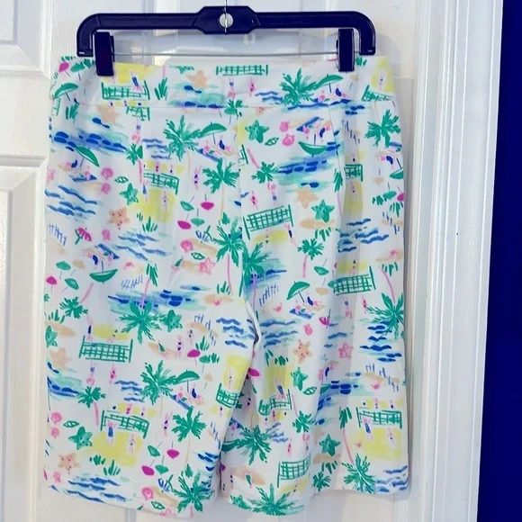 NWOT Women’s Aryeh Nylon & Spandex Bermuda Shorts Size Medium - Picture 6 of 8